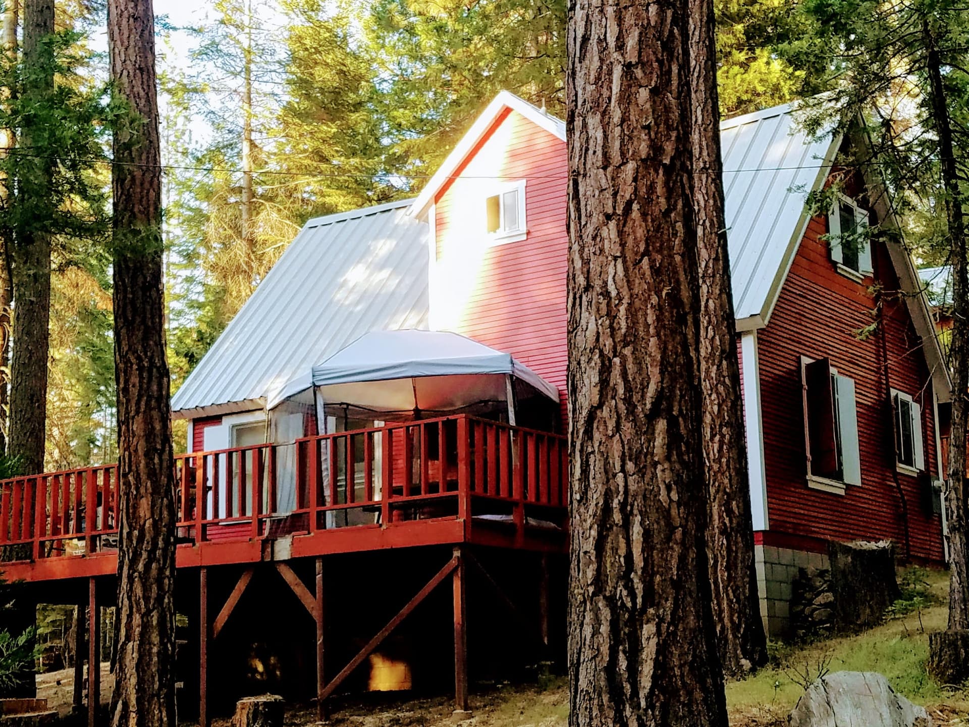 David Stankey — Cabin 17, a cabin rental at Hume Lake